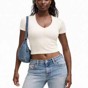 Lululemon All It Takes Ribbed Nulu V-Neck T-Shirt Size 6 Cream